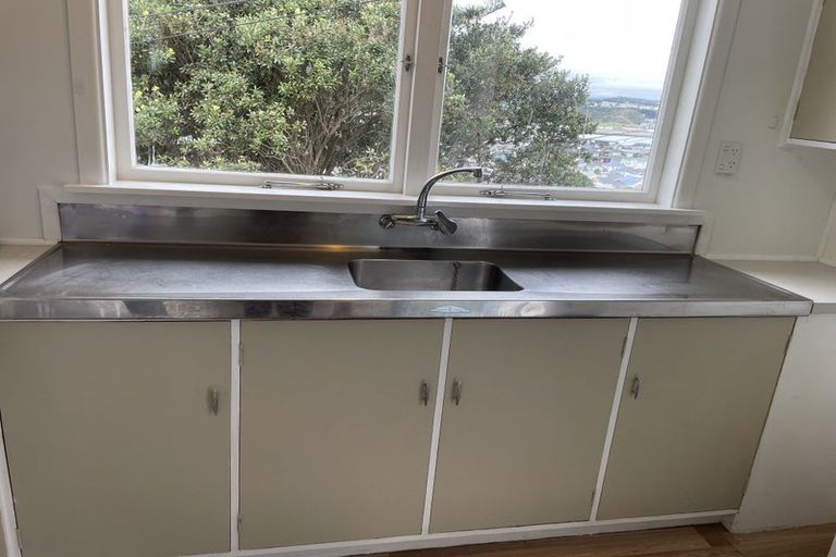 Photo of property in 11b Lerwick Terrace, Melrose, Wellington, 6023
