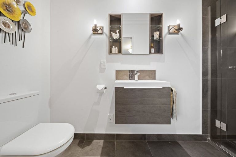 Photo of property in 11 Revell Court, Pukekohe, 2120