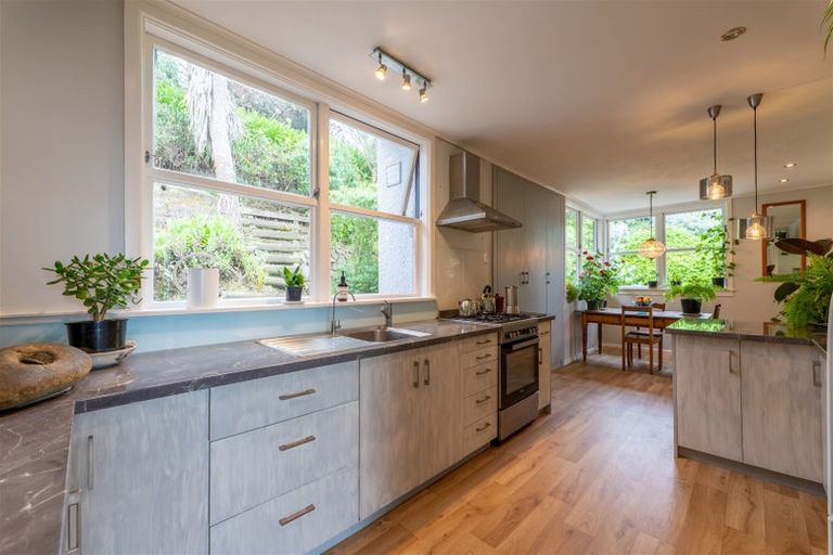 Photo of property in 12 Tay Street, Oamaru North, Oamaru, 9400