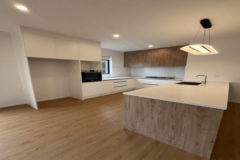 Photo of property in 5b Breeze Lane, Silverdale, 0932