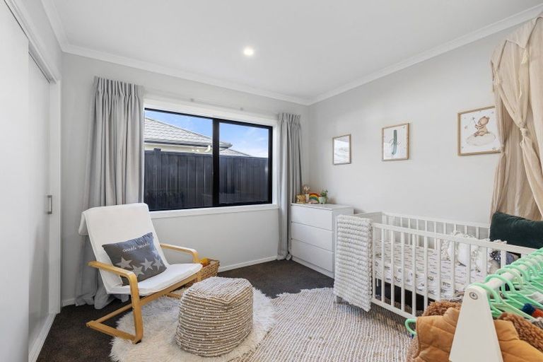 Photo of property in 53 Buddle Road, Wallaceville, Upper Hutt, 5018