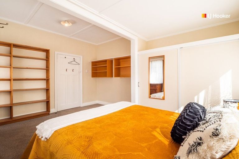 Photo of property in 299 Main South Road, Green Island, Dunedin, 9018