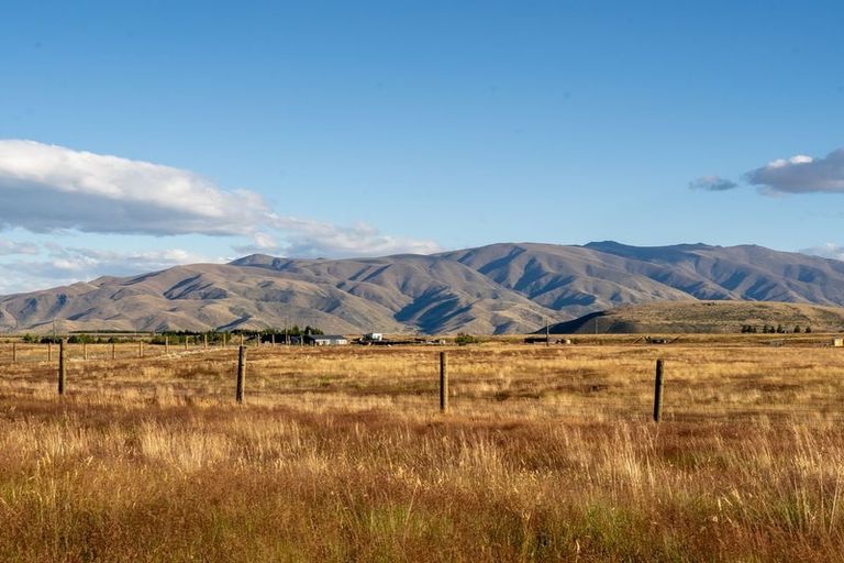 Photo of property in 130 Manuka Terrace, Ben Ohau, Twizel, 7999