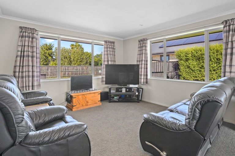 Photo of property in 8/17 Wineberry Avenue, Amberley, 7410