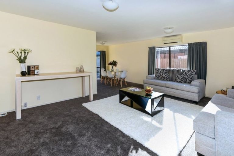 Photo of property in 33 Clarevale Street, Burwood, Christchurch, 8083