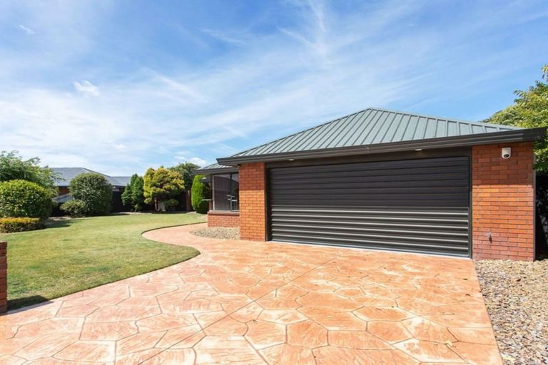 Photo of property in 22 Sea Eagles Place, North New Brighton, Christchurch, 8083