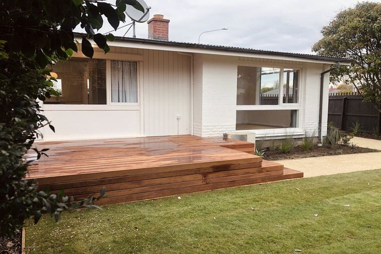 Photo of property in 1/28 Clyde Road, Upper Riccarton, Christchurch, 8041