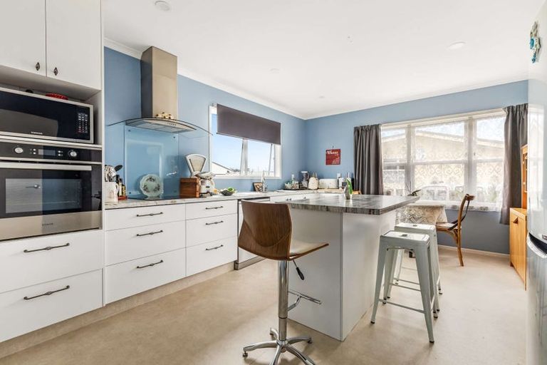 Photo of property in 22 Kowhai Avenue, Edgecumbe, 3120