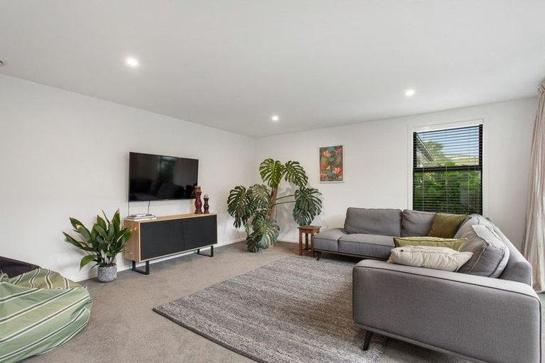 Photo of property in 4 Caro Lane, Cracroft, Christchurch, 8022