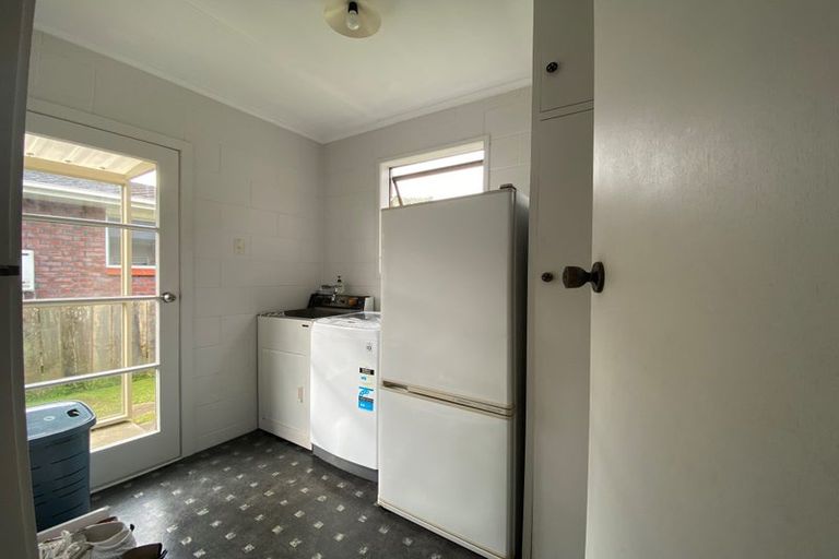Photo of property in 1 Sarten Street, Waitara, 4320