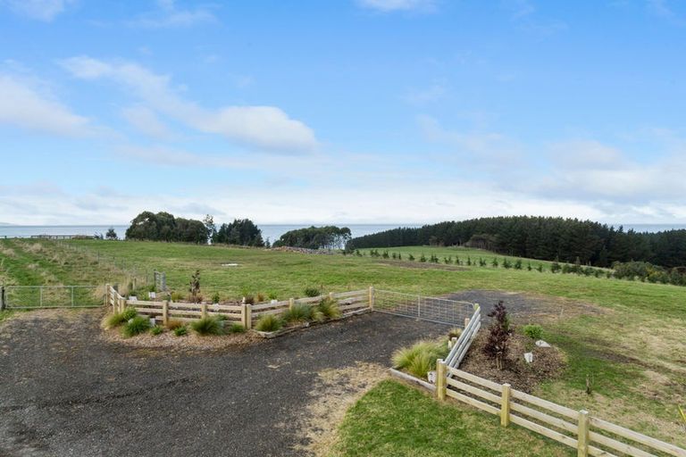 Photo of property in 147 Akatore Road, Taieri Beach, Taieri Mouth, 9091