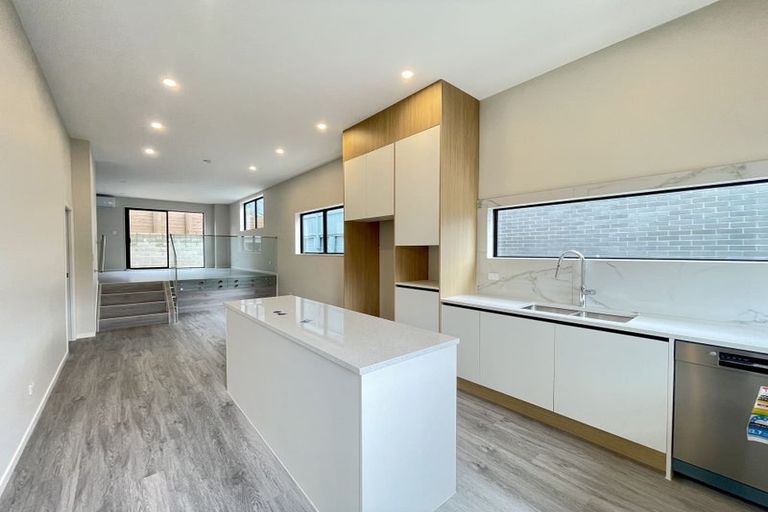 Photo of property in 58 Pacific Heights Road, Orewa, 0931