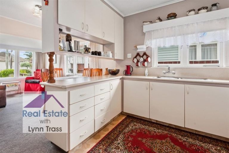 Photo of property in 37 Churchill Street, Kensington, Whangarei, 0112