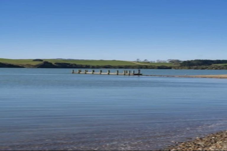 Photo of property in 141 Wallis Road, Raglan, 3295