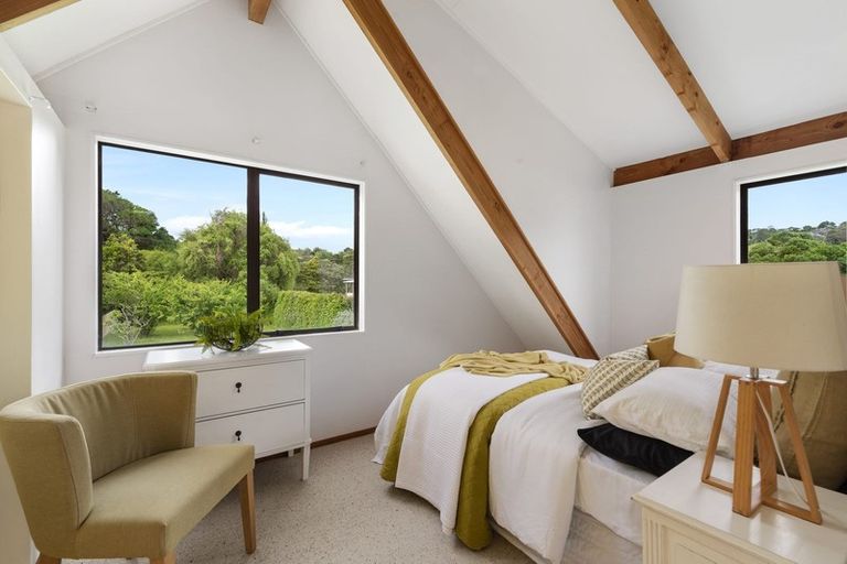 Photo of property in 80 Clinton Road, Tawharanui Peninsula, Matakana, 0986