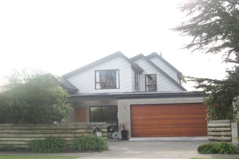 Photo of property in 1220 Howard Street, Parkvale, Hastings, 4122