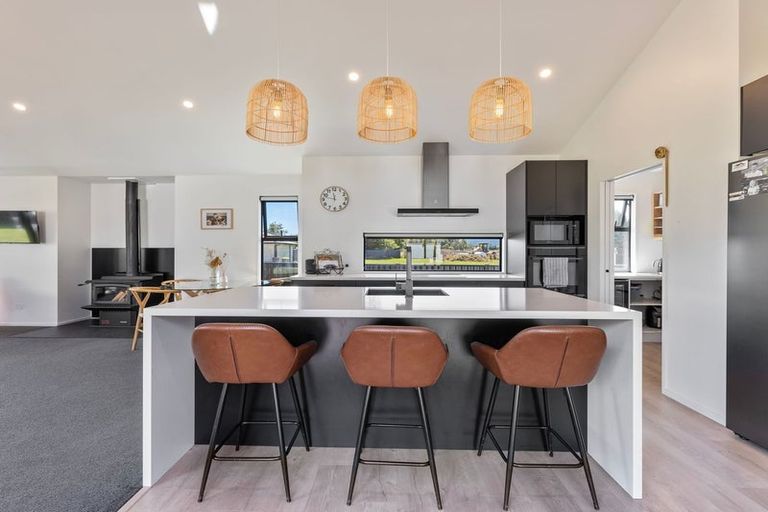 Photo of property in 46 Constitution Avenue, Milton, 9220