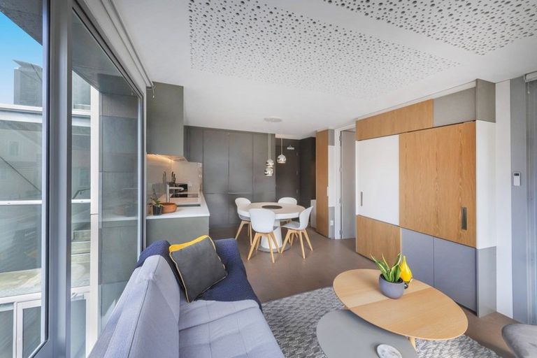 Photo of property in Sanctum Apartment, 10 Ebor Street, Te Aro, Wellington, 6011