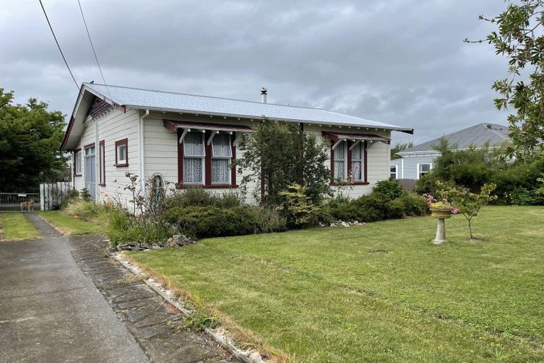 Photo of property in 19 Tavistock Road, Waipukurau, 4200