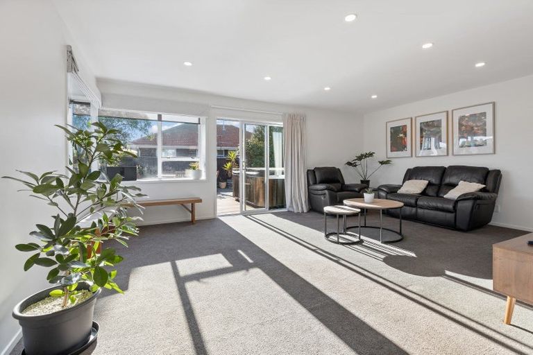 Photo of property in 43 Reginald Street, Burwood, Christchurch, 8083