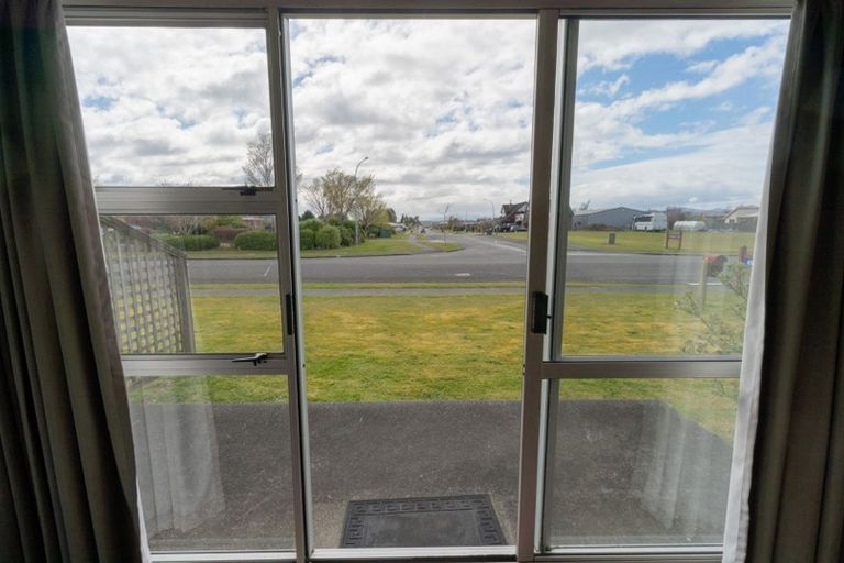 Photo of property in 14 Pop Andrew Drive, Te Anau, 9600
