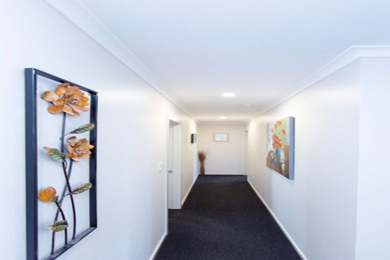 Photo of property in 24 Poynter Place, Gonville, Whanganui, 4501