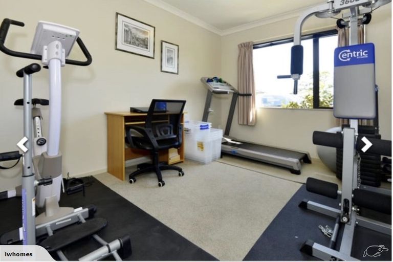 Photo of property in 3 Borneo Drive, Fairview Heights, Auckland, 0632