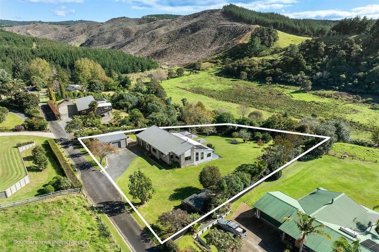 Photo of property in 46 Herbert Drive, Whangamata, 3620
