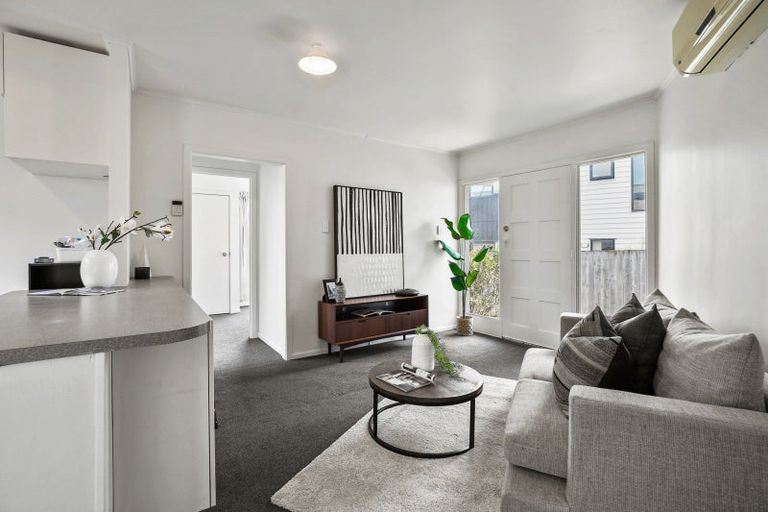 Photo of property in 1/54 May Street, Hamilton East, Hamilton, 3216