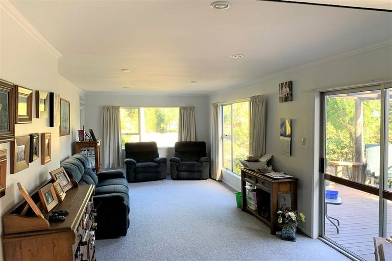Photo of property in 32 Tokarahi-ngapara Road, Ngapara, Oamaru, 9494