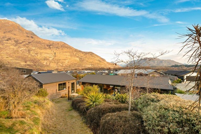 Photo of property in 13 Ashenhurst Way, Lower Shotover, Queenstown, 9304