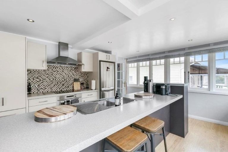 Photo of property in 38 Waipapa Road, Hataitai, Wellington, 6021