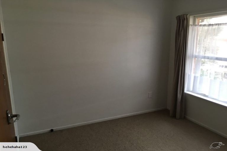 Photo of property in 1/238 Lake Road, Hauraki, Auckland, 0622