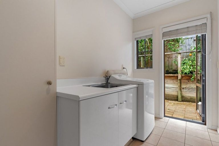 Photo of property in 12 La Colina Place, Bethlehem, Tauranga, 3110