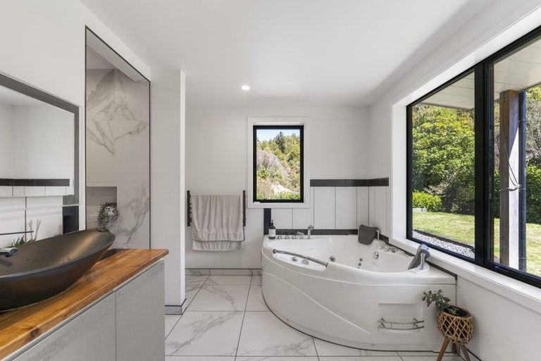Photo of property in 3520 State Highway 4, Raurimu, 3989