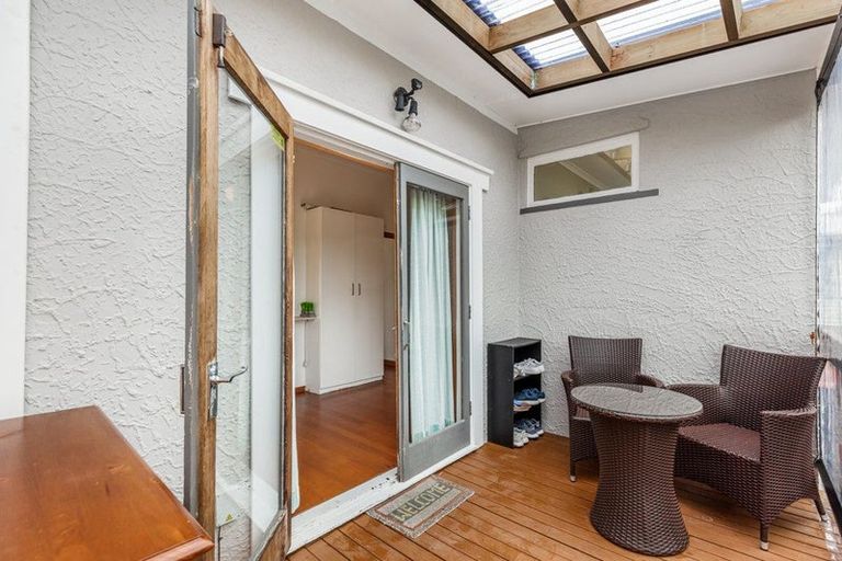 Photo of property in 1/27 Withers Road, Glen Eden, Auckland, 0602