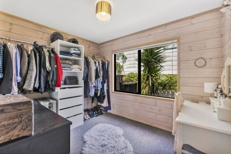 Photo of property in 110a Porchester Road, Papakura, 2110