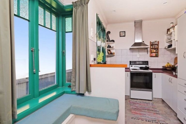 Photo of property in 215 Nikau Street, Saint Leonards, Hastings, 4120