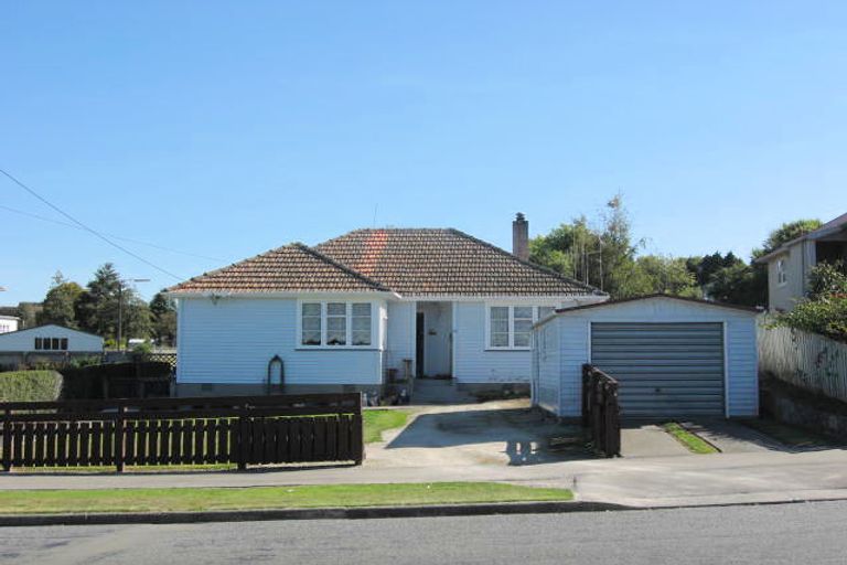 Photo of property in 52 Bouverie Street, Waimataitai, Timaru, 7910