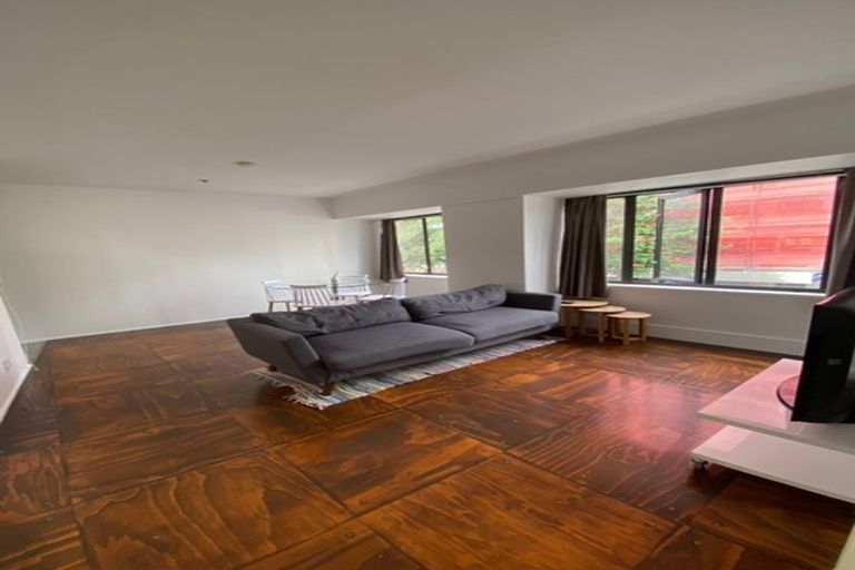 Photo of property in St Peters Apartments, 1b/192 Willis Street, Te Aro, Wellington, 6011
