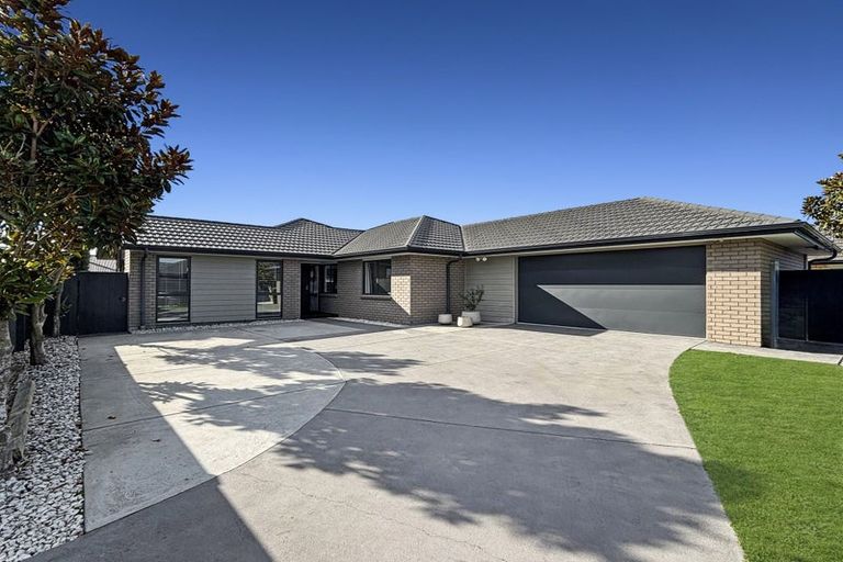 Photo of property in 27 Magnate Drive, Kaiapoi, 7630