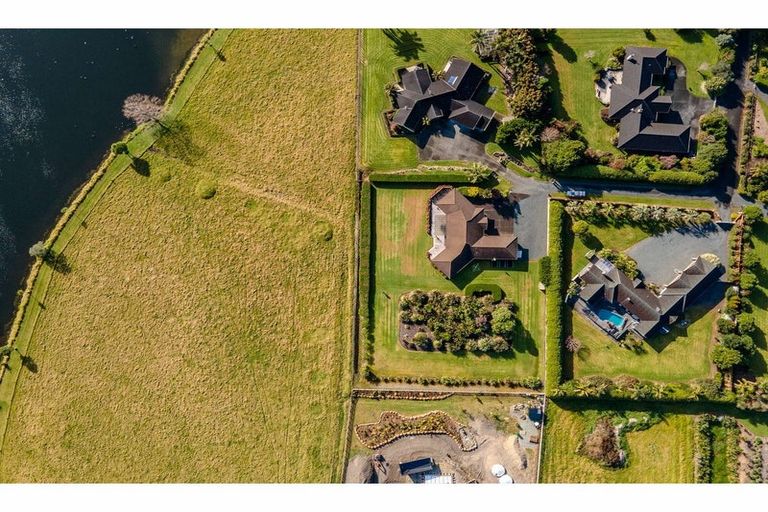 Photo of property in 15 Cochrane Drive, Kerikeri, 0230