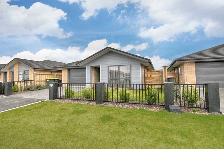 Photo of property in 34 Brittan Drive, Rolleston, 7615