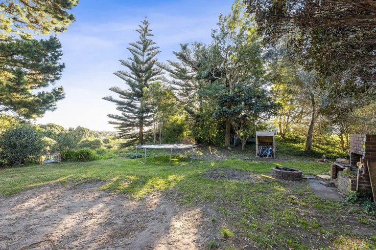 Photo of property in 90 Raumati Road, Raumati Beach, Paraparaumu, 5032