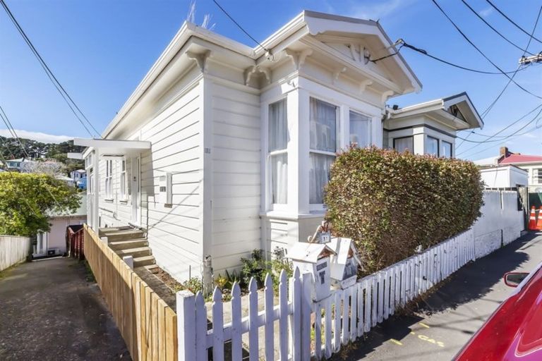 Photo of property in 11 Owen Street, Newtown, Wellington, 6021