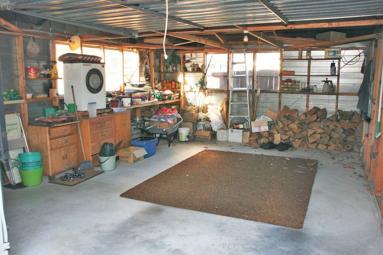 Photo of property in 2 Oak Place, Mosgiel, 9024