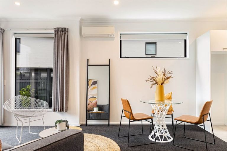 Photo of property in 10 Frank Gill Road, Hobsonville, Auckland, 0616