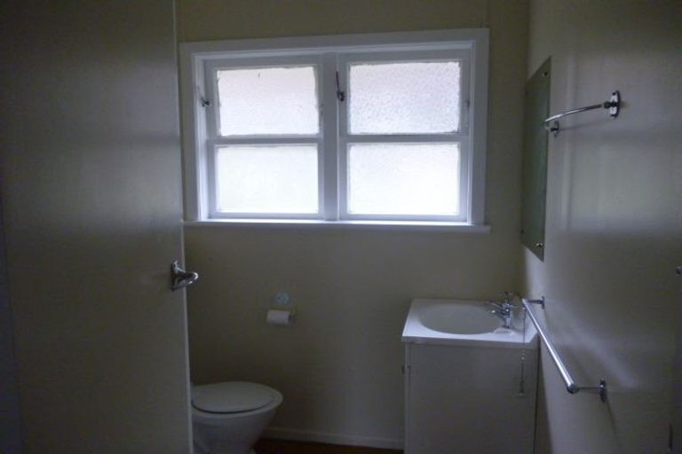 Photo of property in 35 Dunns Street, Silverstream, Upper Hutt, 5019