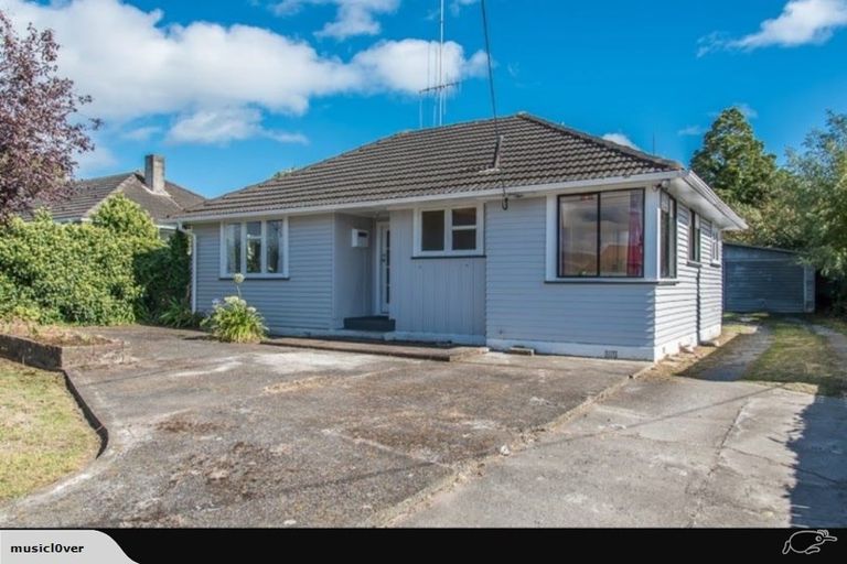 Photo of property in 11 Maire Street, Otaki, 5512