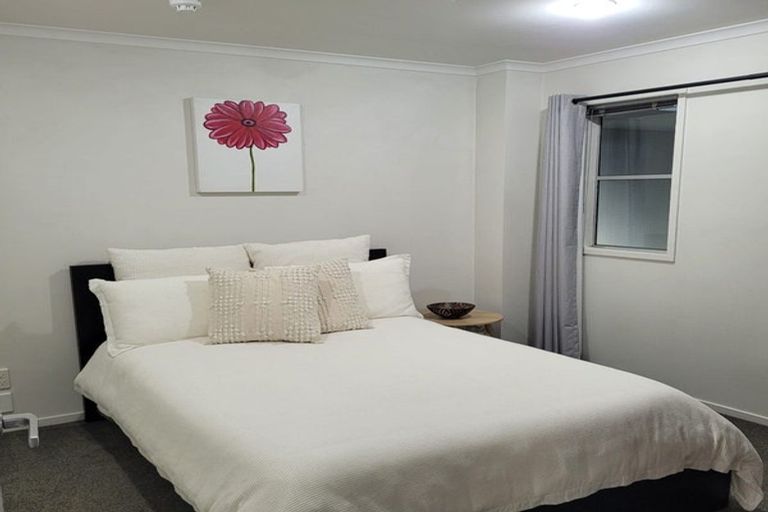 Photo of property in 2c/20 Charlotte Street, Eden Terrace, Auckland, 1021